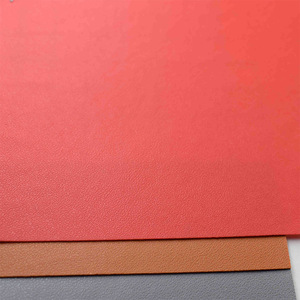 Cuir synthétique PVC 0,5 mm gaufré résistant à l'eau pour sacs, pochettes et cabas - Product Image 3