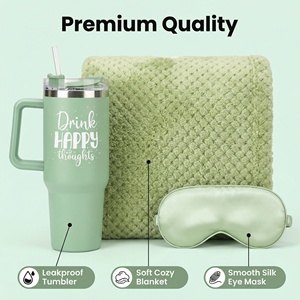 Coffret Cadeau de Luxe Lunaire Vert pour Femmes – Boîte Spa Relaxante avec Gobelet de 40oz, Cadeaux d'Anniversaire pour Maman, Amie, Sœur - Product Image 4