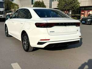 <span class=keywords><strong>รถยนต์</strong></span>จีลี่ เอ็มแกรนด์ 3-บ็อกซ์ 1.5 ลิตร 4M รุ่นฉลองครบรอบ ทรานส์เซนด์ 5MT ปี 2026 |   หน้าจอ Galaxy OS ขนาด 12.3 นิ้ว |   รถซีดานขนาดกะทัดรัด พวงมาลัยซ้าย ขับเคลื่อนล้อหน้า มีรถพร้อมส่ง - Product Image 4