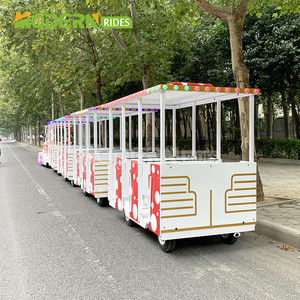 Tren Turístico de Diseño Innovador para Centros Comerciales, Parques Temáticos, Parques de Diversiones, Ferias y Carnavales, Tren sin Rieles con Forma de Hongo Rojo en Venta - Product Image 3