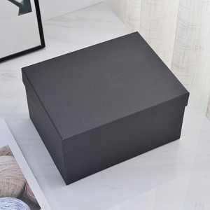 Ensemble de saladiers en céramique de style campagnard noir écologique avec soucoupe en porcelaine et cuillère dans une boîte-cadeau - Product Image 5