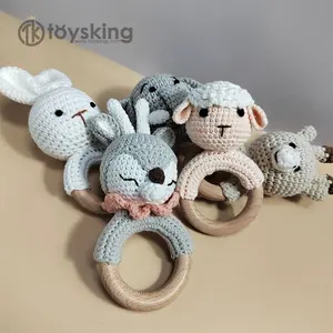 An toàn tự nhiên handmade gỗ bé Rattle gỗ mọc răng Crochet Deer Set Teether