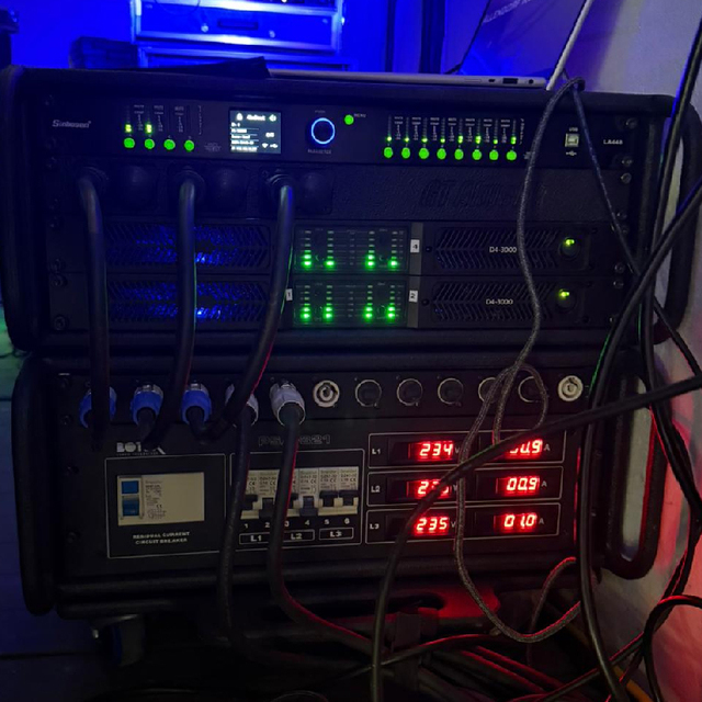 Rack Mount 3000 Watt Audio Profesional Linear Amplifier Class d Digital Sound Amplificateur Manufacturer