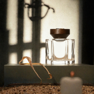 Square <b>Glass</b> Perfume <b>Bottle</b> with Wooden Cap Clear Soda-Lime <b>Glass</b> Screw Top <b>100ml</b> 150ml 200ml Cosmetic Packaging/ - Product Image 3