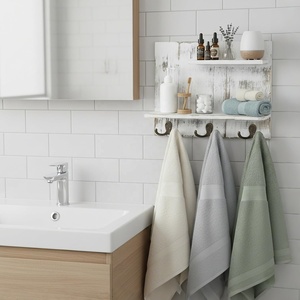 Kệ để đồ nhà tắm bằng gỗ chắc chắn, màu trắng nhạt, kiểu dáng cổ điển, gắn tường 2 tầng, có 6 móc treo khăn - Product Image 6