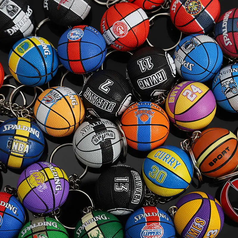 Harga Pabrik Murah Karet Lakers Souvenir Batch Campuran 3D Bola Pvc Nba Gantungan Kunci Basket