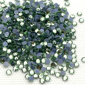 Pegamento Alemán para Cristales, 500 Unidades a Granel, SS10, Pedrería Termoadhesiva, Rollo de Pedrería Adhesiva, Rollos de Pedrería para Plantillas, Venta al por Mayor - Product Image 5