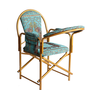 كرسي صلاة معدني للمسلمين بسعر الجملة قابل للطي والتكديس مع وسادة متحركة - Product Image 1