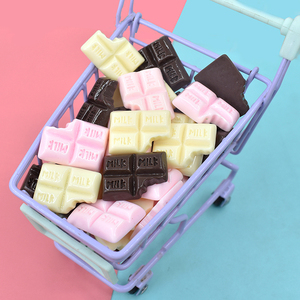 Miniatures de chocolat en résine, breloques alimentaires, cabochons à dos plat pour la décoration de gâteaux et accessoires de photographie - Product Image 4