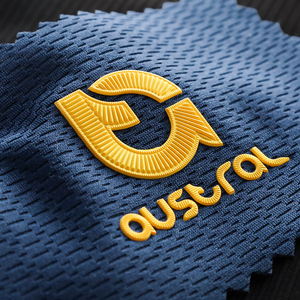 Etiquetas personalizadas con logotipo de <span class=keywords><strong>marca</strong></span> <span class=keywords><strong>deportiva</strong></span> en relieve de tela, parches de TPU suave, etiqueta de transferencia de calor para polo - Product Image 2