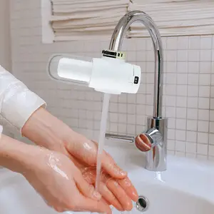 Water purifier directly connected to faucet used to tap water filter