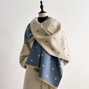 Écharpe Jacquard en forme de cœur en cachemire pour femme-Mélange <span class=keywords><strong>acrylique</strong></span> doux-Enveloppe à la mode bicolore-Accessoire châle d'hiver polyvalent - Product Image 1