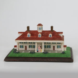 Maqueta Coleccionable de una Mansión Americana, Réplica de Mount Vernon en Resina, Decoración para el Hogar - Product Image 3