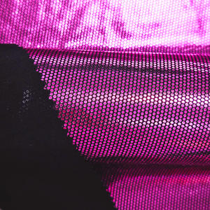 Tissu en polyester spandex brillant avec des pois argentés en feuille d'or pour la confection de robes et de vêtements de spectacle, vente en gros - Product Image 2