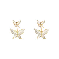 Femmes crème blanc perlé émail fleur coeur forme boucles d'oreilles diamant incrusté bijoux de mode en vrac en gros papillon