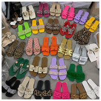 Liquidation des surplus : Chaussons décontractés pour femmes, pantoufles d'intérieur pour dames, chaussures en stock à prix réduit, pantoufles africaines en gros pour femmes