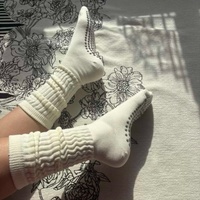 Chaussettes de sport en coton pour femmes, personnalisées, à compression, antidérapantes pour le yoga et le Pilates, pour le cyclisme et la course à pied, chaussettes souples d'automne