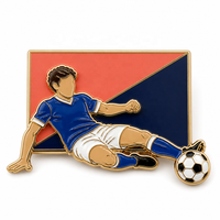 En gros, Pin's de revers en émail sur le thème du football, motifs Slide Tackle, Rainbow Flick, Free Kick, Badge métallique personnalisé, Cadeau sportif
