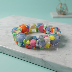 Pulsera de Joyería de Moda Hecha a Mano con Resina, Diseño Personalizado de Alta Calidad para Mujer, Modelo de Regalo de Boda, Marca Anam - Product Image 2