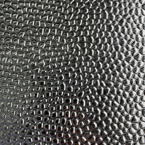 Lamiera in Acciaio Goffrato ad Alta Resistenza, Produttore Cinese, Serie 300 Standard AISI, Piegatura con Motivo a Scacchi - Product Image 1