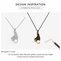 Collier de perles abstraites noires en acier inoxydable plaqué or 14 carats avec pendentif en zircon 40,5+5 cm