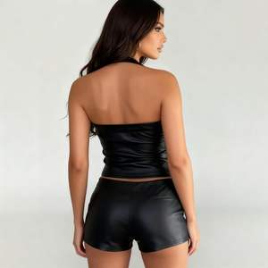 Top Corto Sexy de Piel Sintética con Cuello Halter para Mujer, Estilo Bodycon para Club, Cintura Natural - Product Image 3