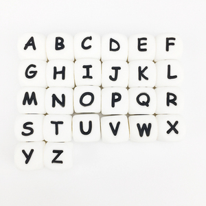 BPA libre de silicona bebé dentición decorativo cuadrado inglés alfabeto letras cuentas de silicona masticables - Product Image 4