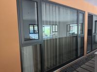 Ventana Abatible Insonorizada y Resistente a Huracanes AS2047 NFRC CE 6063-T5 PA66 5+20A+5 Low-E, Resistente a la Intemperie, OEM para Villa