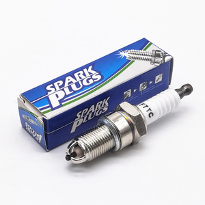 F7TC Spark <b>Plug</b> Gasoline Engine <b>Replacement</b> For Kawasaki Industrial Equipment Copper Core - Product Image 3