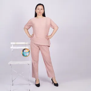 Tianbao Miyake pleated 의류 패션 slimSolid 컬러 불규칙한 KK 주름 패션 pantsuit