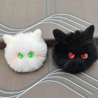 Adorable porte-clés chat pompon en peluche, longue fourrure multicolore, rembourré en coton, pour sac ou accessoire vestimentaire