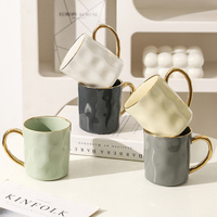 Tasse de luxe personnalisée nordique avec poignée en or en céramique gaufré créatif crème café lait tasses tasses avec bord doré
