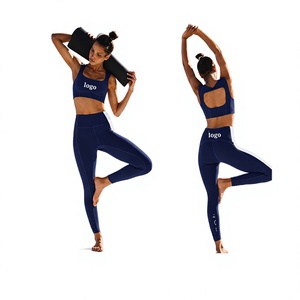Ensemble de yoga personnalisé pour femme : Soutien-gorge de sport court convertible et leggings taille haute sans couture, imprimé intégral, séchage rapide, 2 pièces - Product Image 1