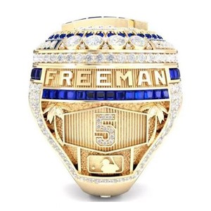 Anillo de Campeonato de la Serie Mundial de los Dodgers de Los Ángeles 2024, Joyería de Aleación con Diamantes - Product Image 2