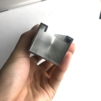 Les fournisseurs chinois proposent des supports de montage solaire en acier galvanisé à chaud en forme de C, adaptés aux installations au sol et sur toiture.