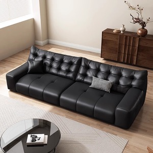Sofá Italiano Minimalista Black Bear, Sofá de Cuero Genuino de Respaldo Alto con Piel de Vacuno de Primera Calidad, Muebles de Cuero Elegantes para Sala de Estar - Product Image 3
