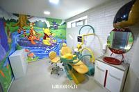 HOCHEY Dental Chair Cartoon Kinder Kinder Dental Chair mit Movie Player Multifunktion ale Dental Colour ful Chair Unit