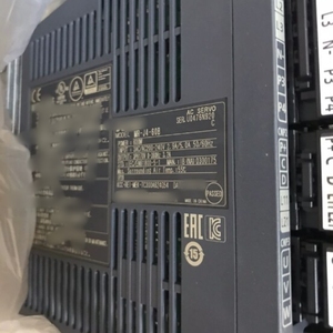 Controlador PLC MR-J4-60B4 Nuevo, Amplificador de Accionamiento Original de Alta Calidad, Piezas de Repuesto con Garantía de un Año - Product Image 3