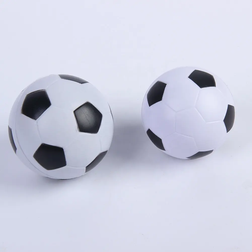 Bola de estrés promocional de fútbol con logotipo de color personalizado de espuma PU al por mayor, Fútbol suave para chico