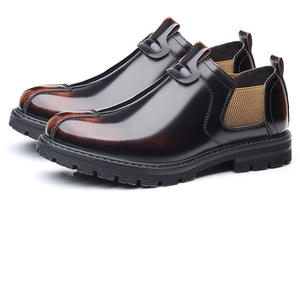 Chaussures de travail printanières pour hommes, bottes Martin à surface souple, chaussures rétro en cuir à bout large, polyvalentes pour mariage, souples - Product Image 2