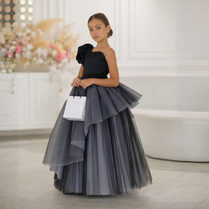 Robe de Soirée Princesse pour Filles, Idéale pour Recital de Piano, Défilé, Demoiselle d'honneur, Mariage, Anniversaire, Spectacle Scénique – Tenue Élégante - Product Image 1