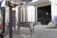 Réservoir de stockage en acier inoxydable poli SS304 SS316L de grande capacité, finition miroir, pour eau pure, vin, liquides alimentaires