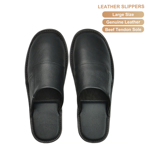 Pantofole da <span class=keywords><strong>Casa</strong></span> per <span class=keywords><strong>Uomo</strong></span> in Vera <span class=keywords><strong>Pelle</strong></span> con Suola in Tendine di Manzo di Grandi Dimensioni per Interni ed Esterni - Product Image 1
