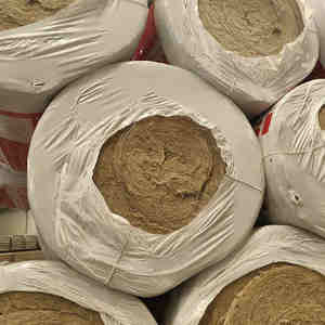 Meilleure vente <span class=keywords><strong>50mm</strong></span> 100mm <span class=keywords><strong>rouleau</strong></span> <span class=keywords><strong>de</strong></span> couverture isolante en <span class=keywords><strong>laine</strong></span> <span class=keywords><strong>de</strong></span> <span class=keywords><strong>roche</strong></span> <span class=keywords><strong>de</strong></span> style industriel en matériau <span class=keywords><strong>de</strong></span> basalte - Product Image 2