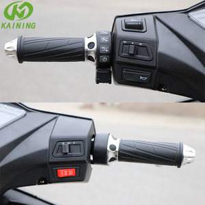 มอเตอร์ไซค์สกู๊ตเตอร์ดีไซน์ใหม่ขายดี มอเตอร์ขนาดใหญ่ 2000w แบตเตอรี่ 72v26ah รุ่น Ls-e Catal 4 มอเตอร์ไฟฟ้ากำลังสูง ดีไซน์ใหม่ขายดี - Product Image 4