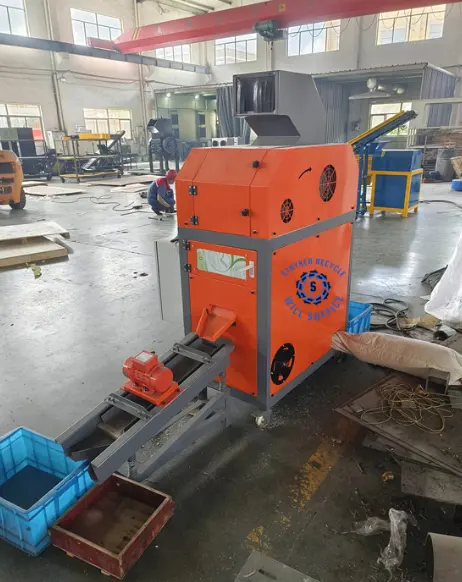Máquina trituradora de sucata de cobre durável para reciclagem e trituração de cabos fabricada na Stryker Machinery
