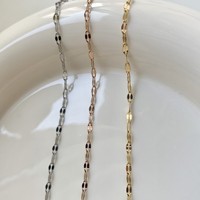 Collier Sportif en Acier Inoxydable Plaqué Or 18K PVD, Motif Fleur, Étanche et Hypoallergénique – Prix de Gros Usine