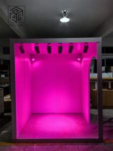 Özel Tasarım Dergi Fotoğraf Kabini Kutusu Düğün Partisi Etkinlik Dekoru Kavisli Şekilli Işıklı Fotoğraf Kabini - Product Image 6