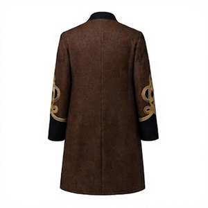 Abrigo de lana marrón para hombre, estilo frac, doble botonadura, abrigo histórico con mangas bordadas. - Product Image 2