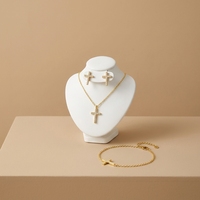 316L Edelstahl Kreuz-Schmuckset mit Zirkonia-Besatz, Goldton, Halskette und Ohrringe, Hypoallergen, Individuelles Design